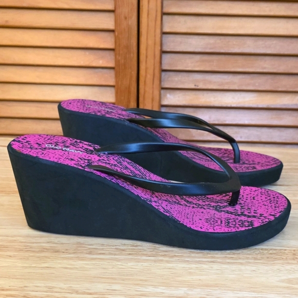 NWOT Old Navy Women's Slide Wedge Sandals Size 8 - Picture 9 of 11